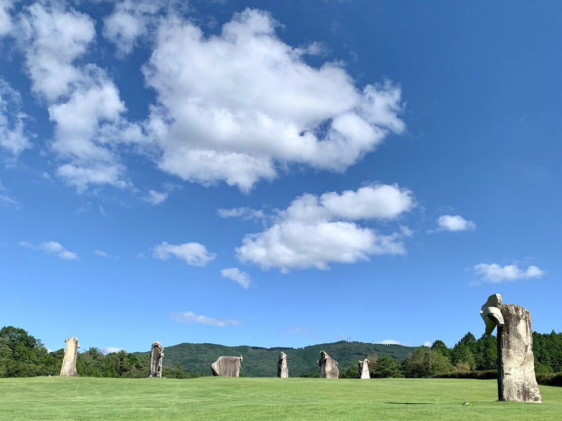 岡山県有漢町にあるうかん常山公園　石の風ぐるまの写真
